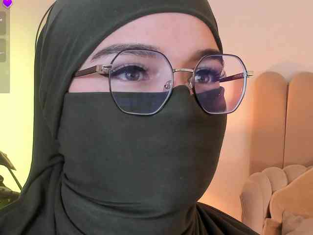anna-henao webcam