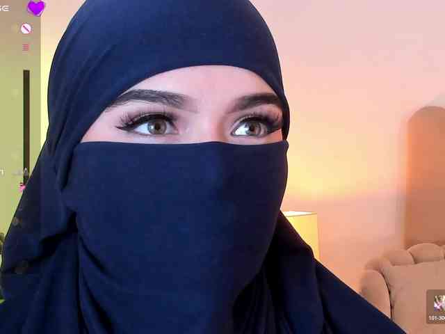 anna-henao webcam