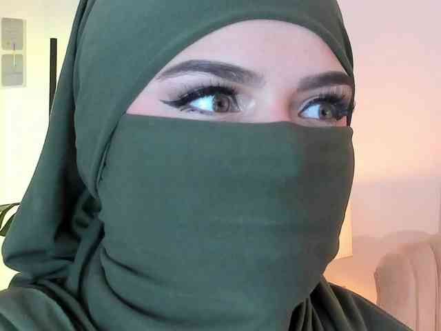 anna-henao webcam