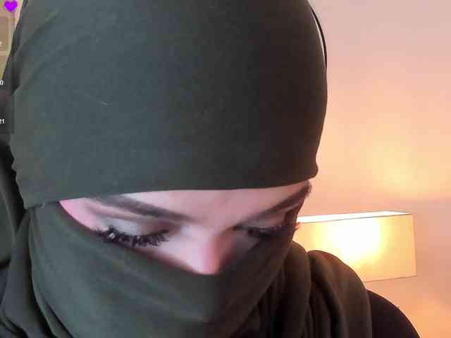 anna-henao webcam