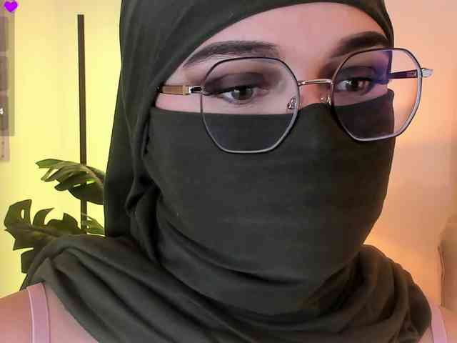 anna-henao webcam