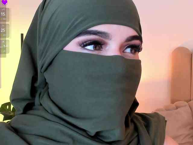 anna-henao webcam