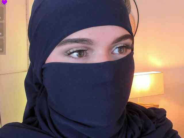 anna-henao webcam