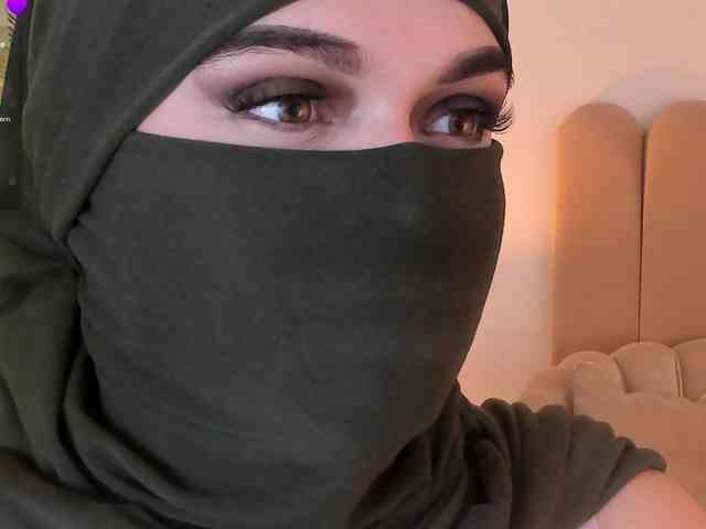 anna-henao webcam