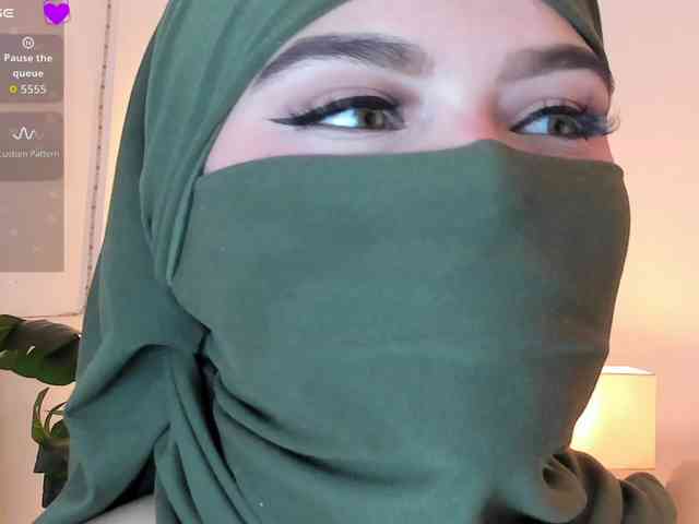 anna-henao webcam