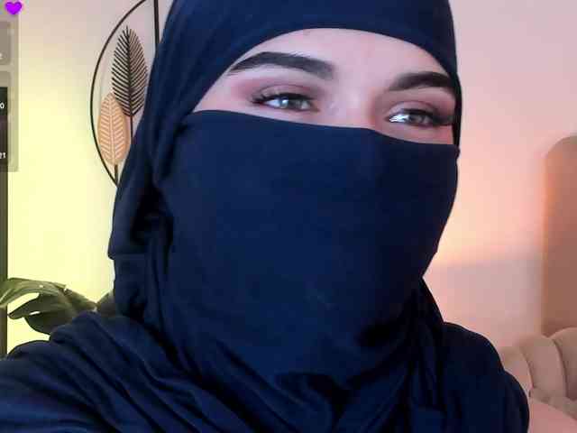 anna-henao webcam