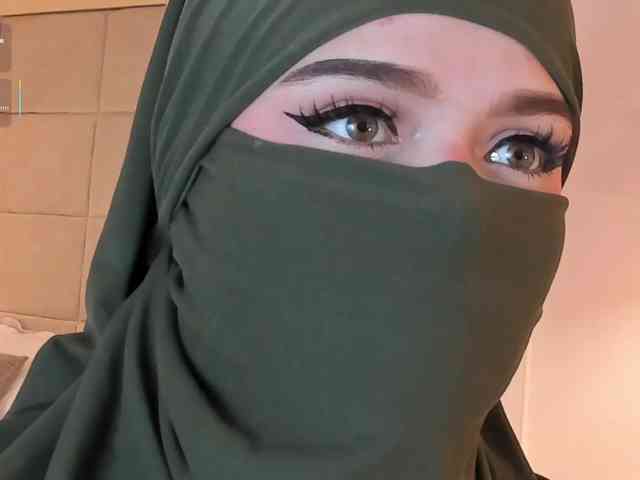 anna-henao webcam
