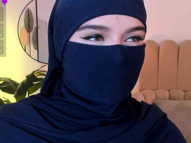 anna-henao webcam