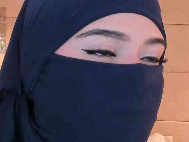 anna-henao webcam