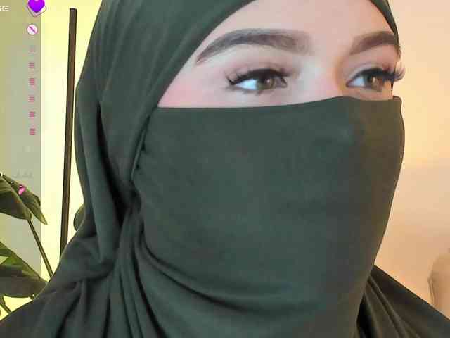 anna-henao webcam