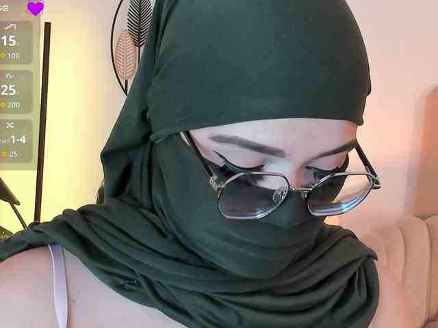 anna-henao webcam