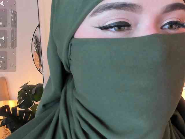 anna-henao webcam