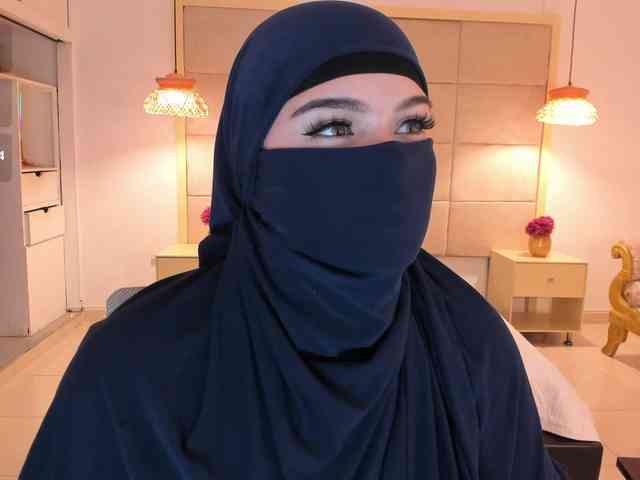 anna-henao webcam