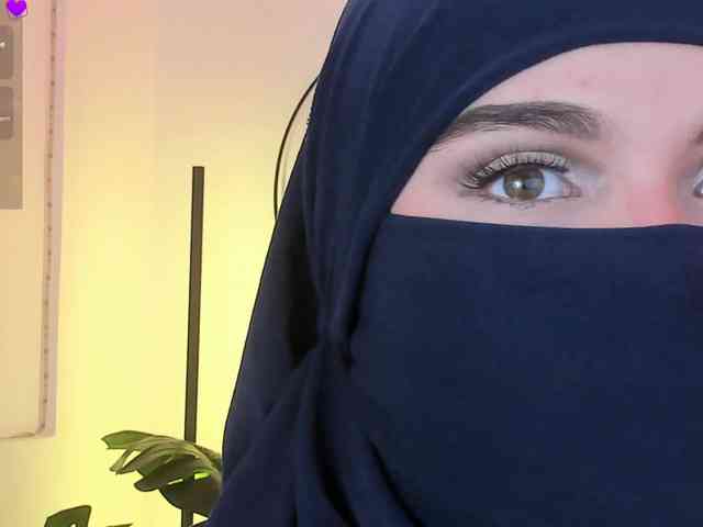 anna-henao webcam
