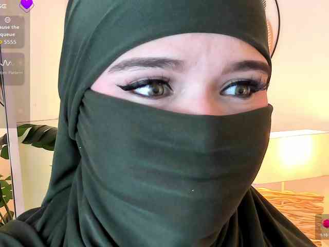 anna-henao webcam