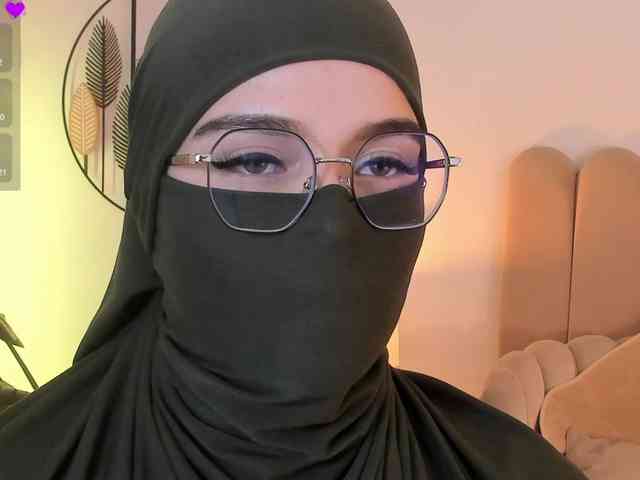 anna-henao webcam