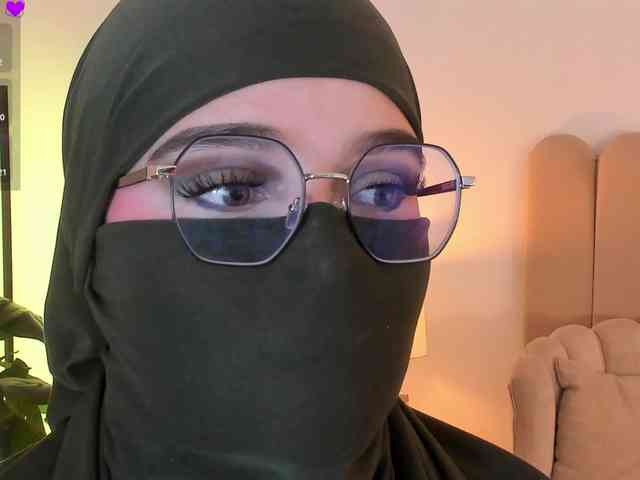 anna-henao webcam
