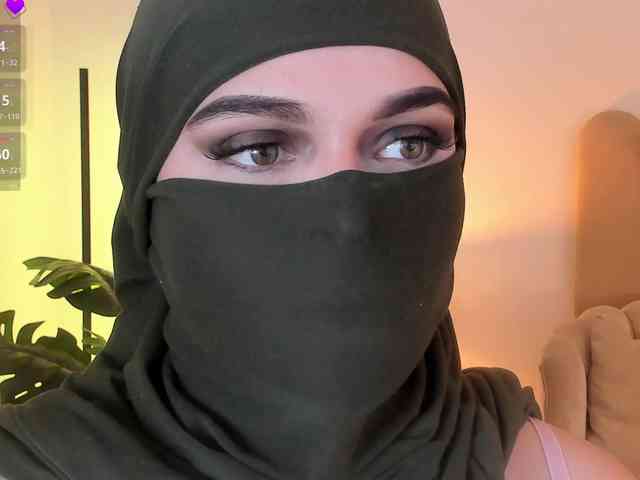 anna-henao webcam