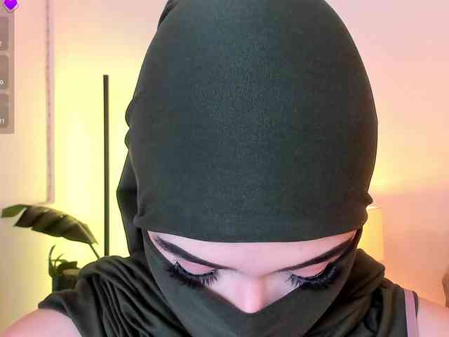 anna-henao webcam