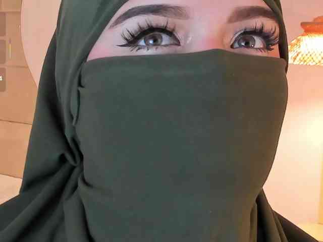 anna-henao webcam