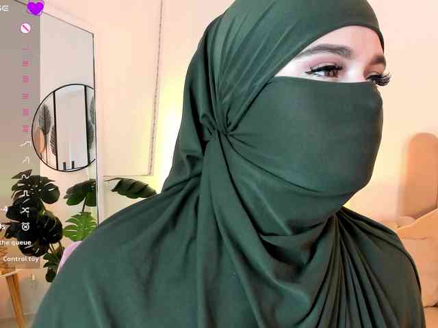 anna-henao webcam