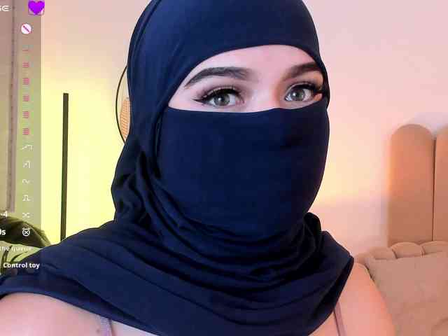 anna-henao webcam