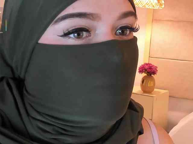 anna-henao webcam