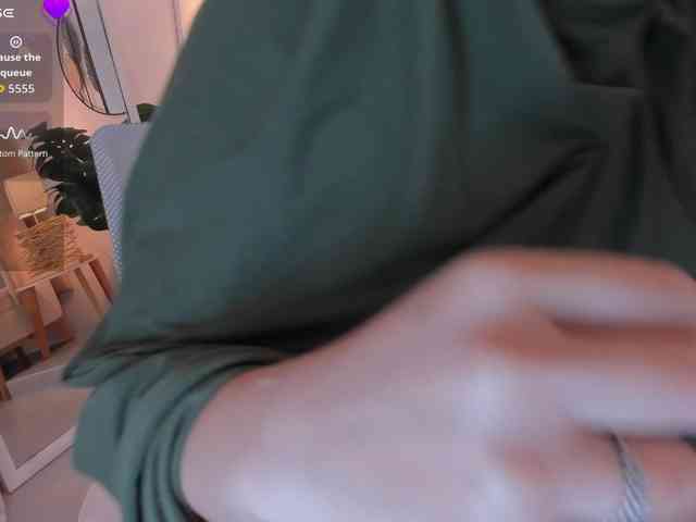 anna-henao webcam