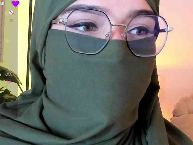 anna-henao webcam