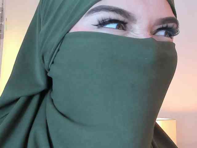 anna-henao webcam
