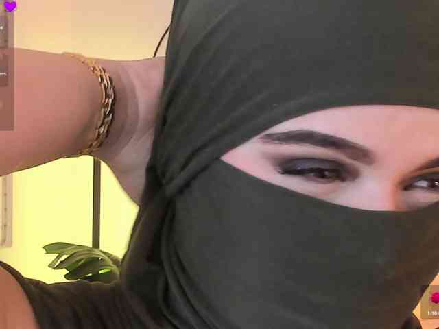 anna-henao webcam