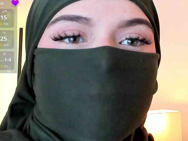 anna-henao webcam