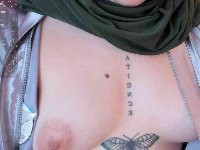 anna-henao webcam