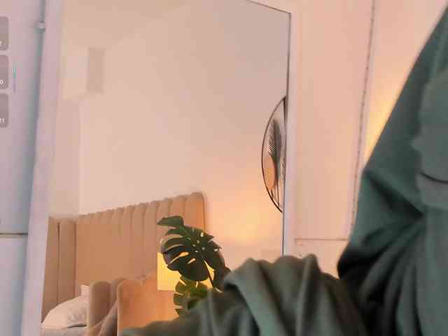 anna-henao webcam