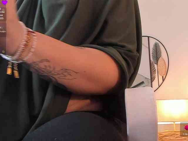 anna-henao webcam