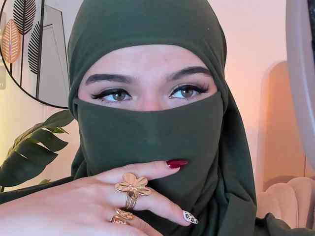 anna-henao webcam