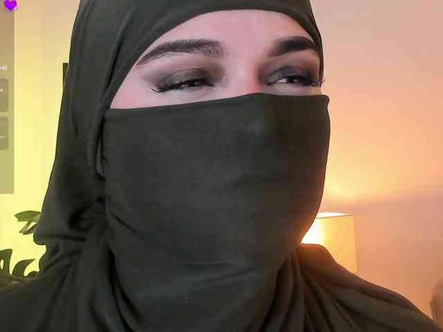 anna-henao webcam