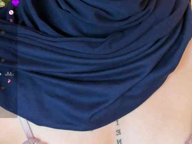 anna-henao webcam