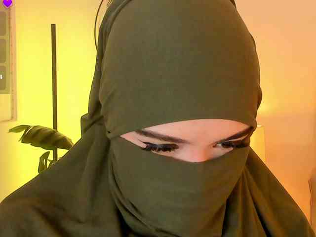 anna-henao webcam