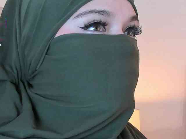 anna-henao webcam