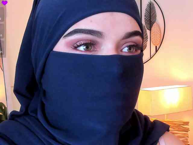 anna-henao webcam