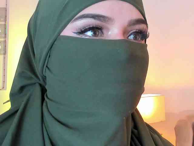 anna-henao webcam