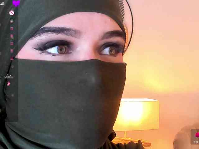 anna-henao webcam
