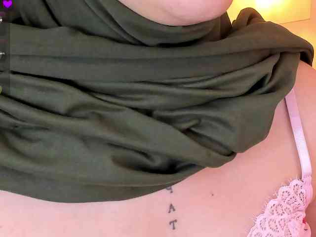 anna-henao webcam
