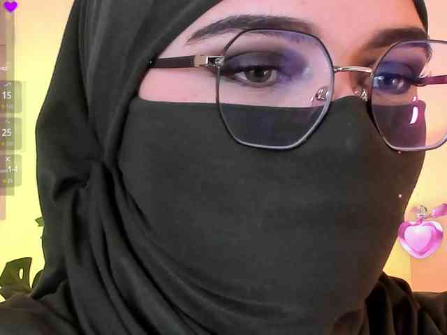 anna-henao webcam
