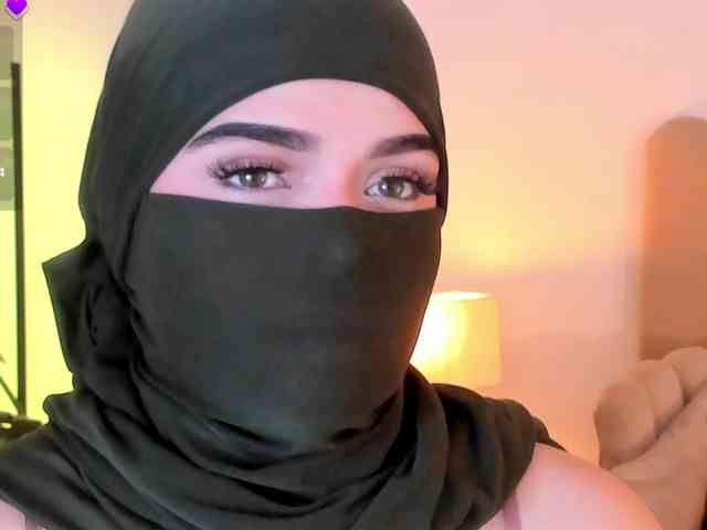 anna-henao webcam