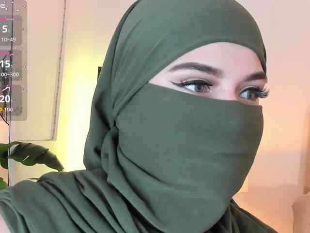 anna-henao webcam