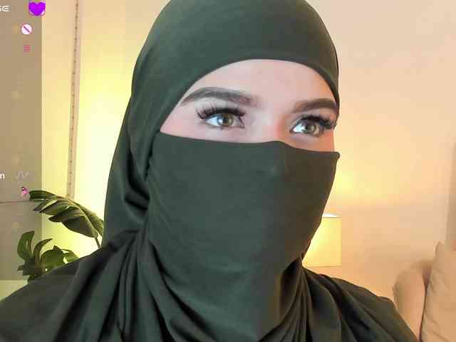 anna-henao webcam