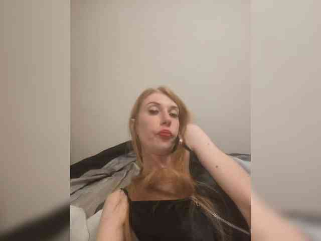 AnnaMaks12 webcam
