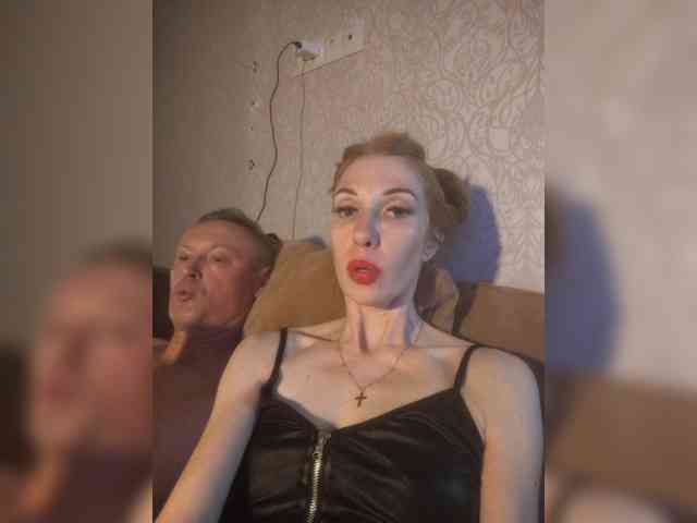 AnnaMaks12 webcam